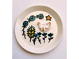 Cat in the Garden by May Izumi