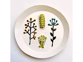 Crocodile in the Garden by May Izumi