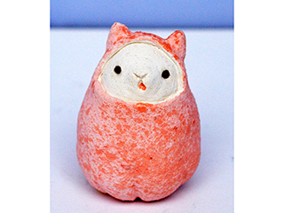 Daruma Cat by Rochelle Lum