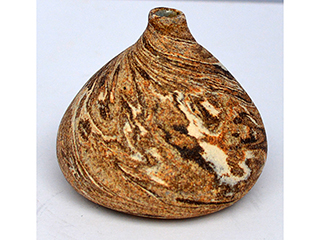 Earthen Vase #4 by Faye Maeshiro