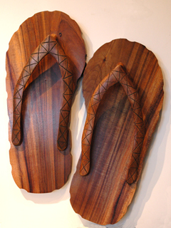 Koa Slippas by Jay Marr