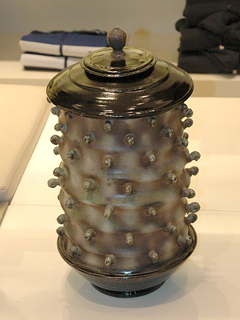 Large Jar by Daven Hee