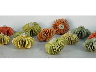 Mini Spinners by Jennifer Hill