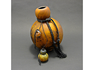 Ipu with Keiki and Bead by Sally Worcester