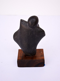 Figure by Jerry Vasconcellos
