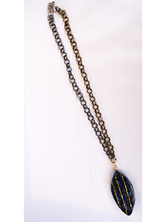 Bead Pendant w/silver chain by Elaine Imoto