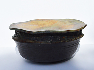 Garden Seat by Toshiko Takaezu (1922-2011)